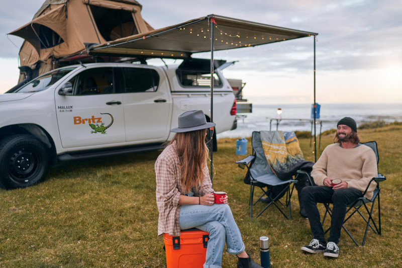 Hilux Safari 4wd camper from Darwin (seasonal) sleep 5 rental